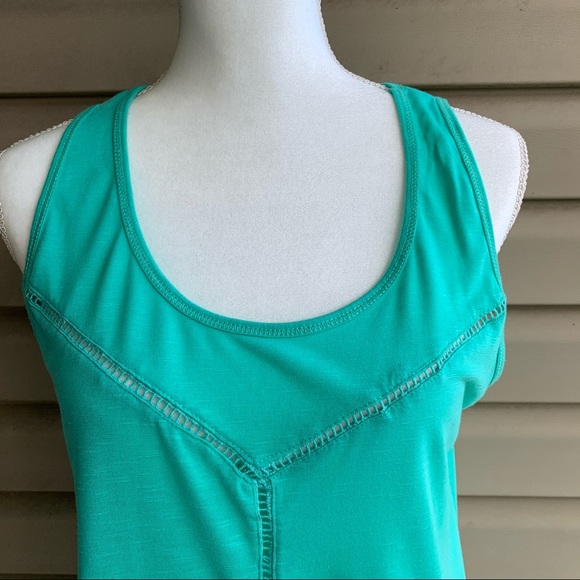 •Thyme & Honey• Sleeveless Crochet Trim Top-Size M - Picture 4 of 8